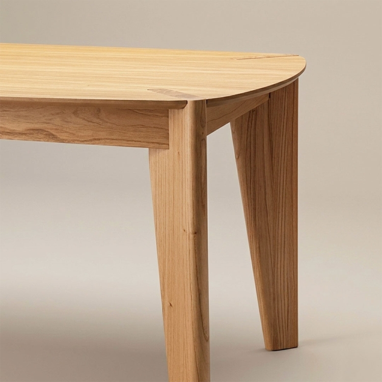 MESA OVAL Bohemia